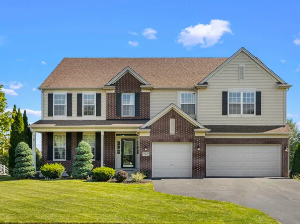 703 Jorstad Dr, North Aurora, IL 60542