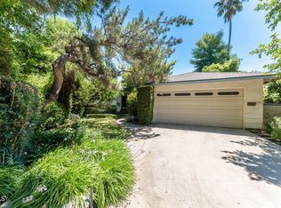 8632 Delco Ave, Winnetka, CA 91306