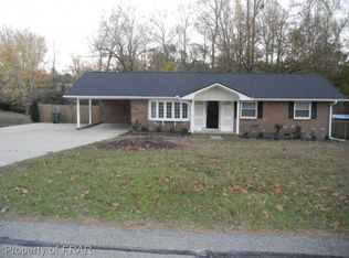 334 Summer Hill Rd, Fayetteville, NC 28303