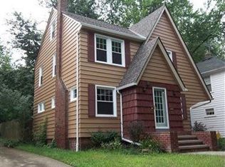 3942 Delmore Rd, Cleveland Heights, OH 44121