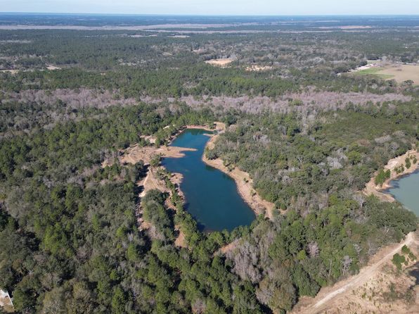 14830 Old Pascagoula Rd, Grand Bay, AL 36541