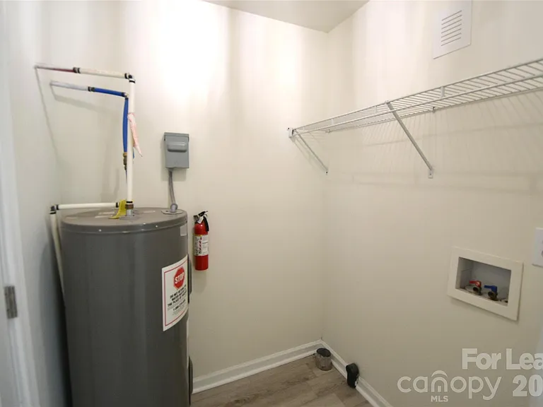 220 Odell Dr NW — Photo 17