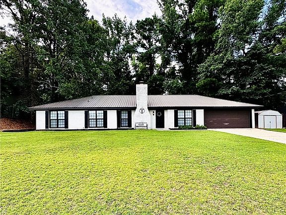 3rd image of 3208 Ontario Dr