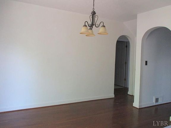 5th image of 120 Prospect Rd