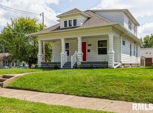 901 14th Ave S, Clinton, IA 52732