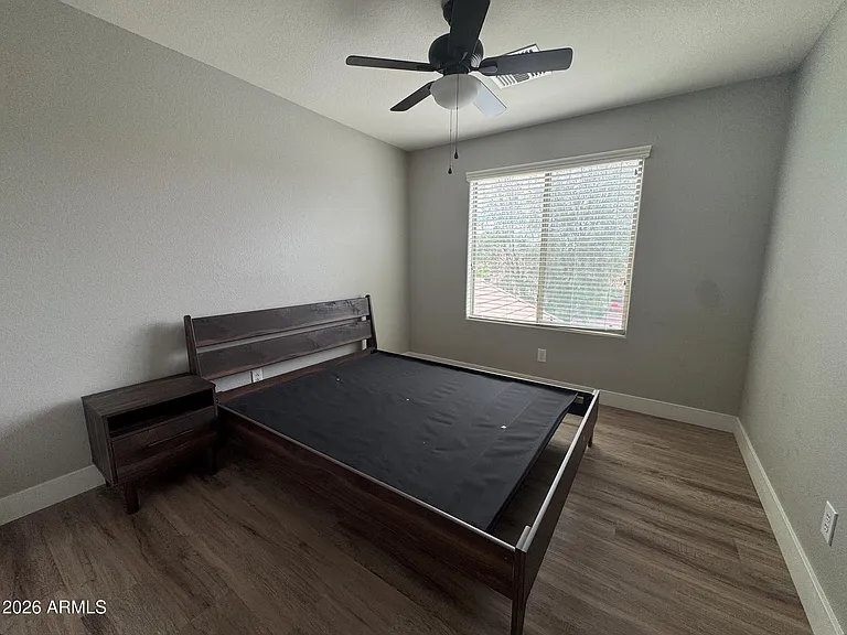9575 W Quail Ave — Photo 22