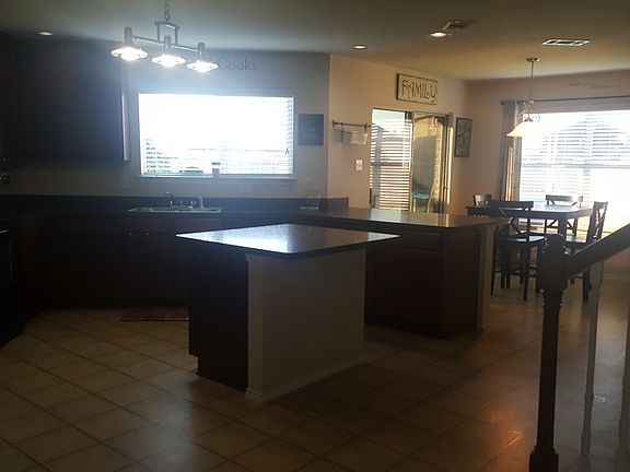 3rd image of 9436 Tierra Verde Dr