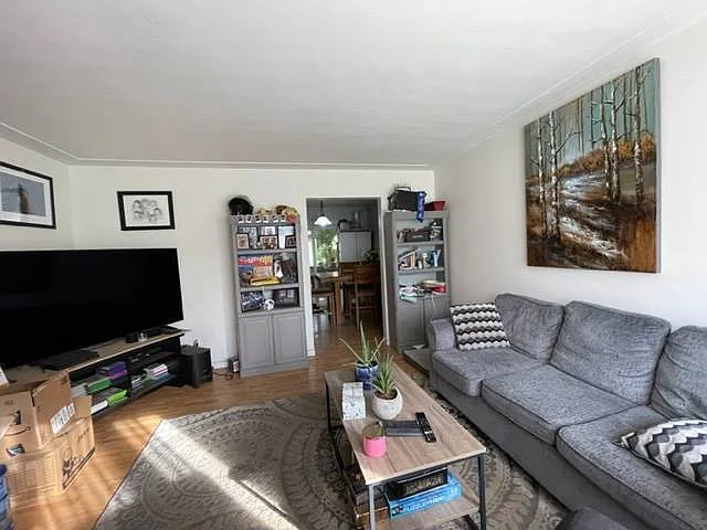 435 Karn St — Photo 7
