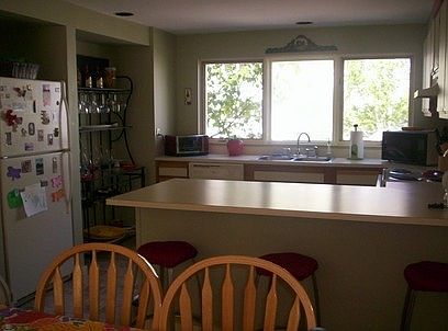 3rd image of 26 Walnut St APT A3