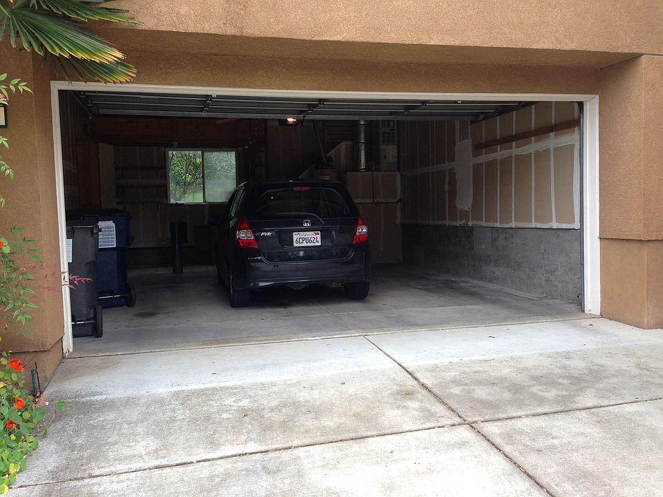 2nd image of 22 Hope Dr