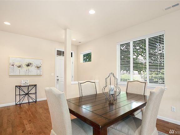 5th image of 4509 185th Ave SE