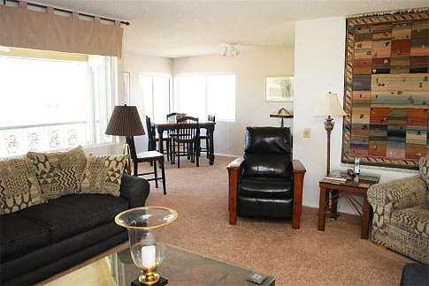Great Room - Dining Area