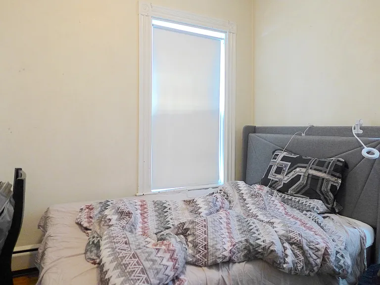 72 Hillside St #5 — Photo 7