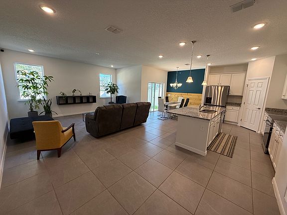 4th image of 3976 Mayhill Loop