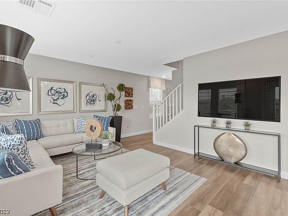 4th image of 309 Bay Village Pl