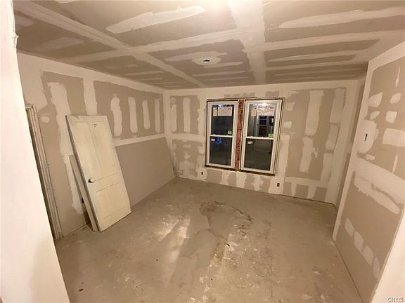 3rd image of 412 Court St