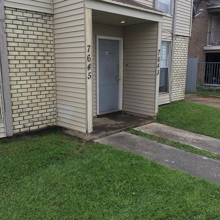 2nd image of 7643 Alabama St