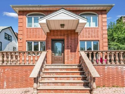 111-11 76th Drive, Forest Hills, NY, 11375