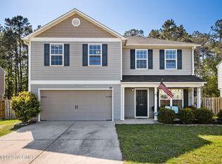 221 Chalet Rd, Holly Ridge, NC 28445