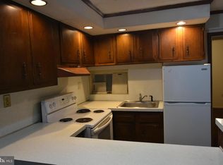 5 S Jardin St, Shenandoah, PA 17976