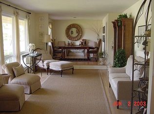 106 Newberry Ct, Jamestown, NC 27282