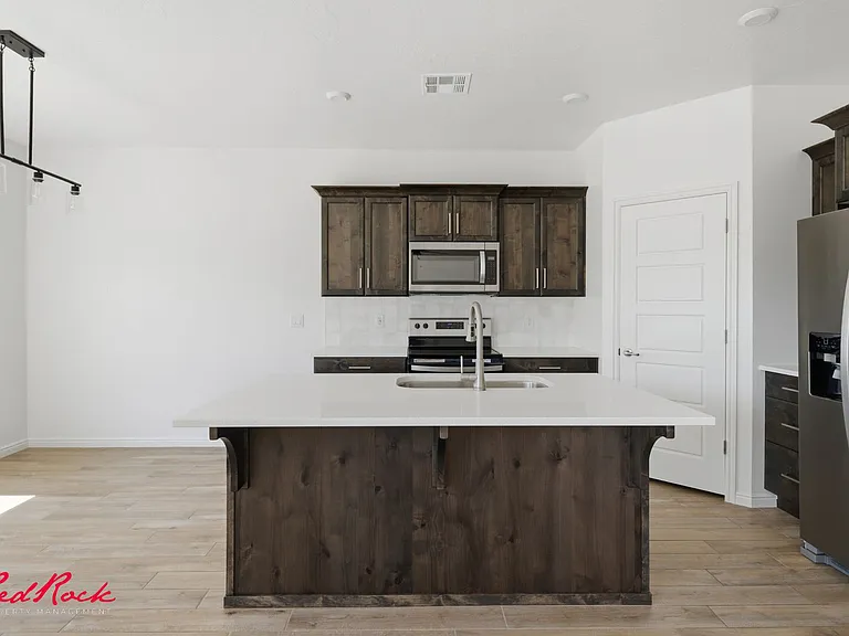 391 S Deep Creek Dr — Photo 30