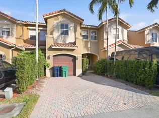 10891 SW 88th Ter, Miami, FL 33176