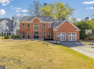 2212 Nine Oaks Dr NW, Kennesaw, GA 30152