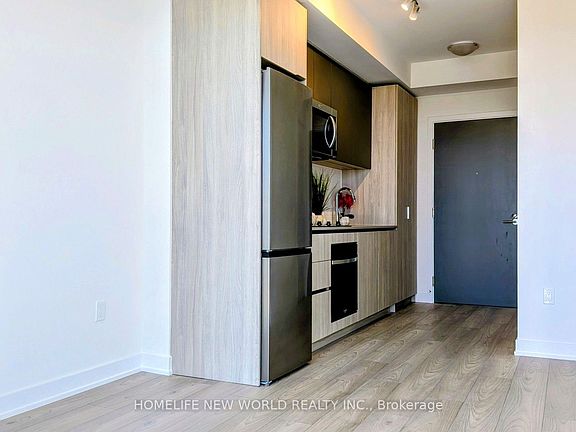 5th image of 5858 Yonge St #2711