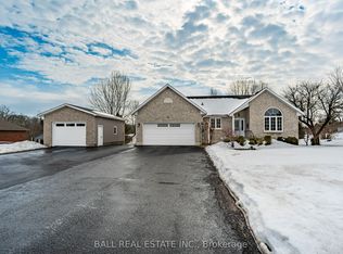 35 Applewood Dr, Trent Hills, ON K0L 1L0