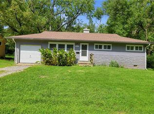 7310 Ruskin Way, Kansas City, MO 64134