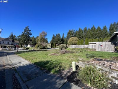 Meadow Ln, Brookings, OR, 97415