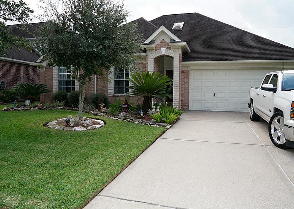 1st image of 6802 Keithwood Cir S