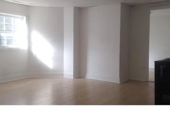 84 Eastern Ave APT 2, Worcester, MA 01605