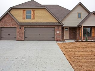 1901 SW Nottingham Ave, Bentonville, AR 72712