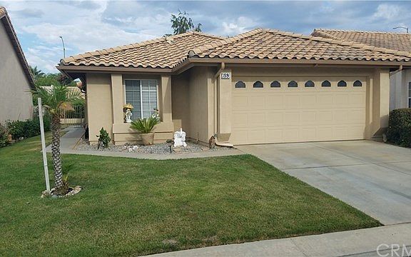 4th image of 653 S Shinecock Dr