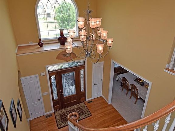 2nd image of 6786 Southampton Ln