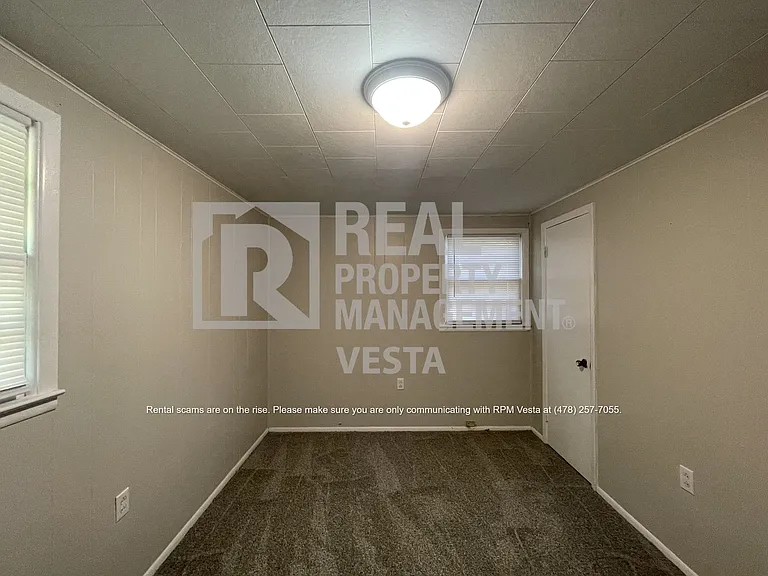 3436 Doster Way — Photo 9