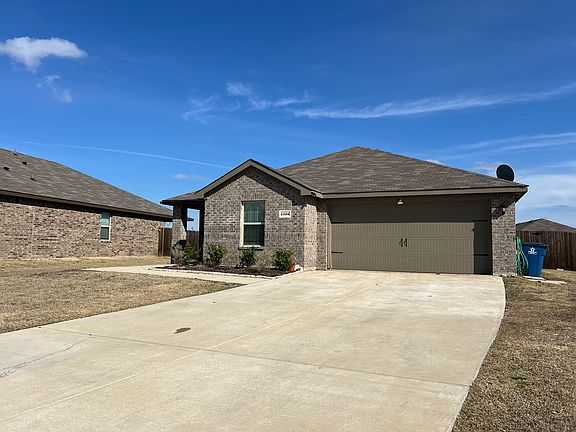 3rd image of 1205 Premiere Ct