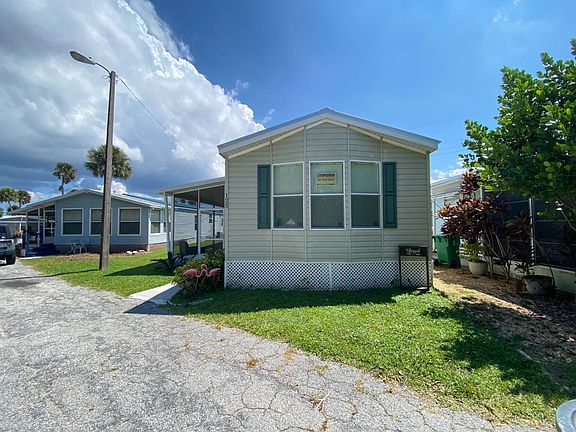 2nd image of 125 Canaveral Way
