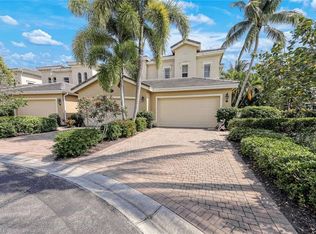 3093 Aviamar Cir #7-104, Naples, FL 34114