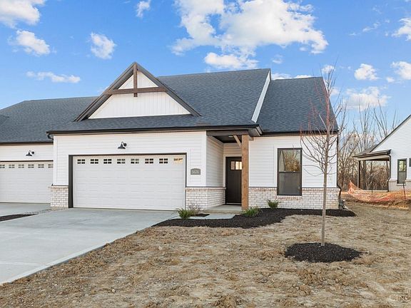 3rd image of 5676 White Pine Ln