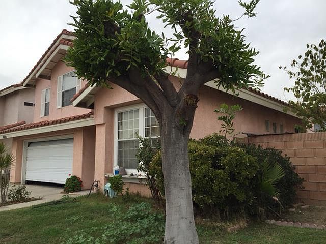 2nd image of 5091 Lindell Ln