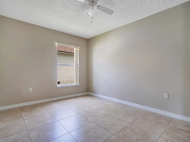 1845 Corner Meadow Cir — Photo 16