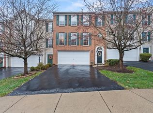 641 Village Green Blvd E, Mars, PA 16046