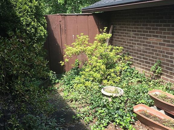 5th image of 17844 Hollowrun Pl #4916