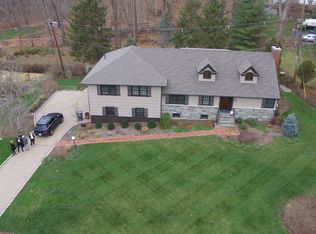 29 Beechwood Dr, Morristown, NJ 07960