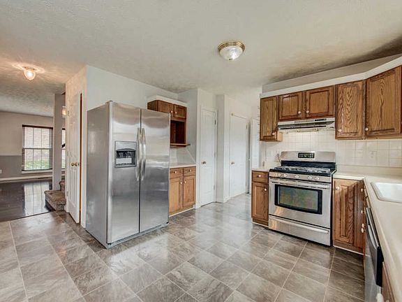 5th image of 8728 Brucewood Ln