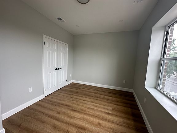 2nd image of 7404 Frankford Ave #1