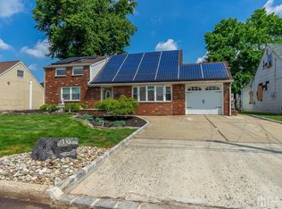 16 Frederick Ave, Colonia, NJ 07067